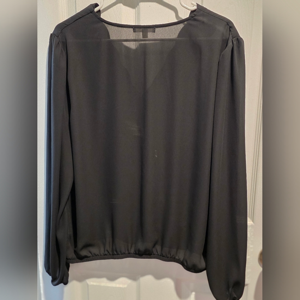 Elegant Black Women's Top - Picture 5 of 7